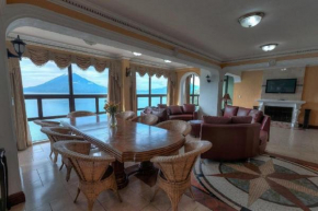  Torres de Atitlan 4 Bdrm-3 Bthrm Full Floor - for 10 people  Панахачель